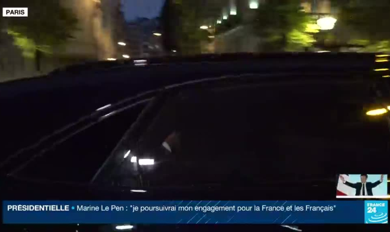 Présidentielle 2022 : Macron se rend au Champ-de-Mars pour célèbrer sa victoire