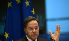 Le secrétaire général de l'Otan Mark Rutte lors d'une réunion de la Commission de sécurité et de défense au Parlement européen à Bruxelles le 26 janvier 2026 ( AFP / Nicolas TUCAT )