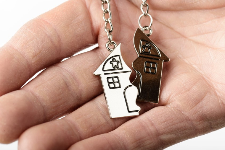 L'achat de parts de SCPI en nue-propriété présente des avantages certains pour ceux qui souhaitent investir dans l'immobilier sans avoir besoin de percevoir de revenus immédiats. (Crédit photo: Fotolia)