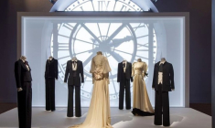 Musée d’Orsay, centre Pompidou, musée du Louvre… Yves Saint Laurent à l’honneur dans 6 musées parisiens (Crédit photo : capture Instagram @museeorsay)