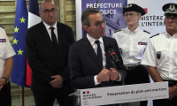 Retailleau ne voit "pas de raison de quitter le gouvernement" malgré des tensions avec Macron