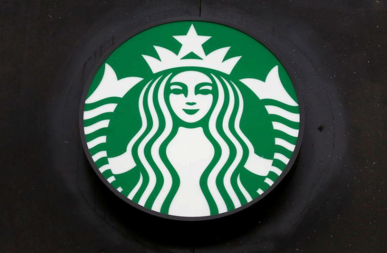 STARBUCKS FAIT UNE PAUSE DANS LA PUBLICITÉ SUR LES RÉSEAUX SOCIAUX