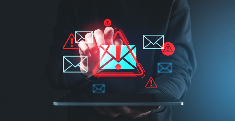 Attention à ces nouvelles arnaques ( Crédits photo: ©  Image Flow - stock.adobe.com)