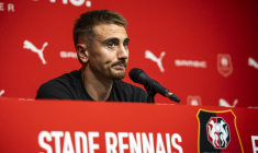 Valentin Rongier capitaine et accueilli par une banderole hostile au Roazhon Park pour sa première