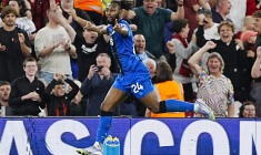 L'attaquant de Bournemouth Semenyo victime d'insultes racistes à Liverpool, un homme arrêté