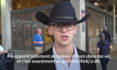 Trump célèbre Charlie Kirk, un "géant de sa génération", dans un stade comble