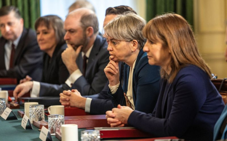 Réunion du cabinet au 10 Downing Street à Londres