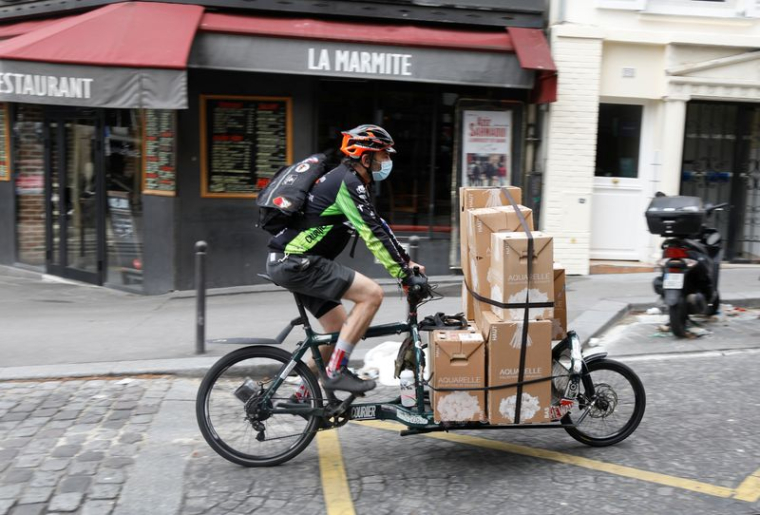 FRANCE: LES VENTES DU E-COMMERCE EN HAUSSE DE 5,3% AU 2E TRIMESTRE
