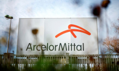 Le logo d'ArcelorMittal à Basse-Indre près de Nantes