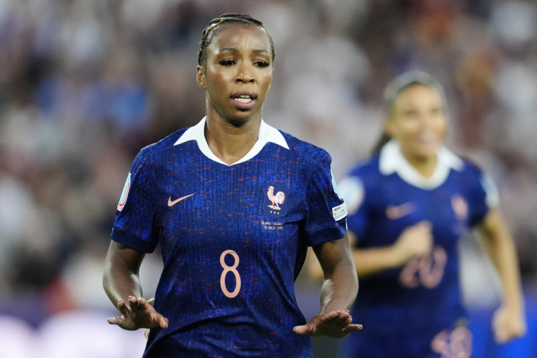 Geyoro : « On se demande quand ça va enfin nous sourire »