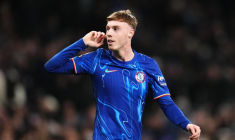 Chelsea frappe très fort dans la course au titre !