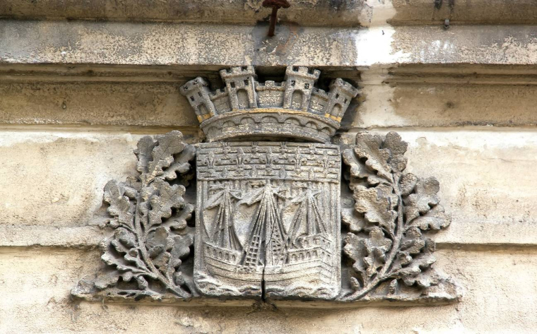 Le grand projet de La Poste du Louvre - iStock-neko92vl