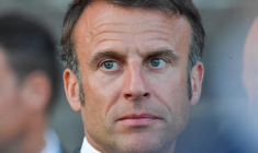 Emmanuel Macron, au Mont-Saint-Michel, le 5 juin 2023 ( AFP / JEAN-FRANCOIS MONIER )