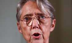 La Première ministre Elisabeth Borne lors d'une conférence de presse à Lisbonne, au Portugal