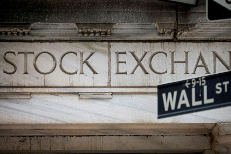 L'entrée « Wall St » de la Bourse de New York (NYSE) à New York