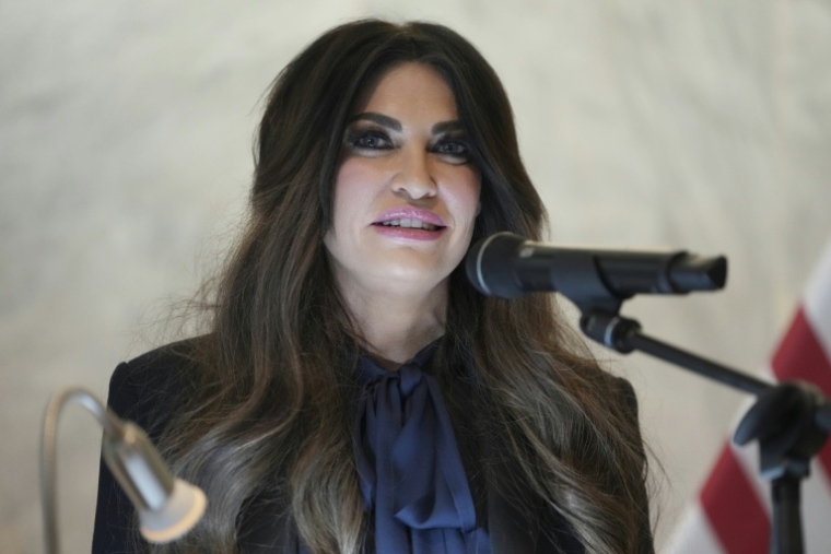 L'ambassadrice américaine en Grèce, Kimberly Guilfoyle, à Athènes le 7 octobre 2026 ( POOL / Mark Schiefelbein )