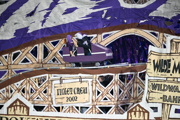 Le tifo exceptionnel des supporters d'Osnabrück