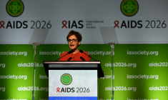 Beatriz Grinsztejn, présidente de la Société internationale sur le sida (IAS), à Rio de Janeiro, au Brésil, le 27 juillet 2026 ( AFP / Pablo PORCIUNCULA )