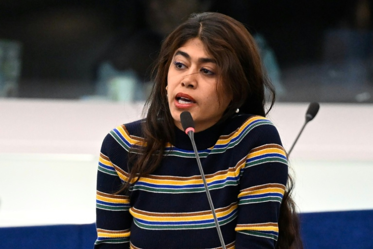 Rima Hassan au Parlement européen, à Strasbourg, le 6 octobre 2026 ( AFP / Jean-Christophe VERHAEGEN )