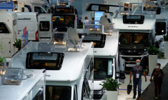 Le "Caravan Salon" dédié aux caravanes, camping-cars et au camping, à Düsseldorf, en Allemagne