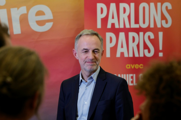 Emmanuel Grégoire à Paris le 5 novembre 2025 ( AFP / GEOFFROY VAN DER HASSELT )