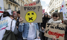 Une manifestation d'enseignants à Paris, le 4 avril 2019. ( AFP / FRANCOIS GUILLOT )
