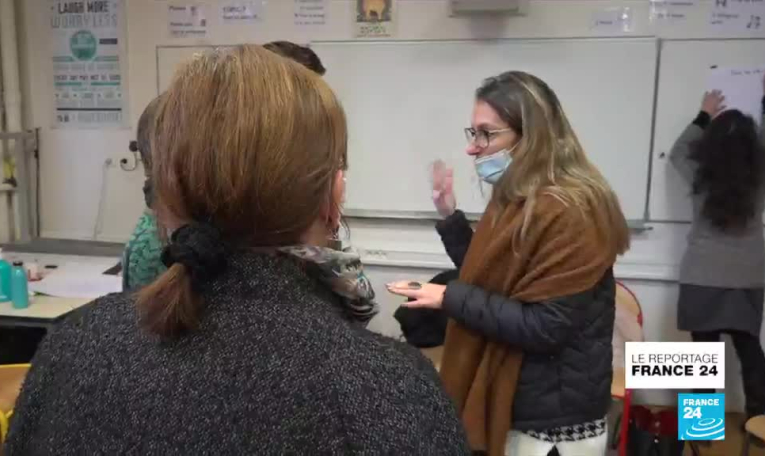 France : des victimes du terrorisme sensibilisent les collégiens