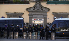 UNICREDIT PUBLIE UNE PERTE MOINS ÉLEVÉE QUE PRÉVU, LE TITRE FLAMBE