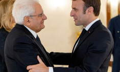 Le président italien Sergio Mattarella rencontre le président français Emmanuel Macron à Rome