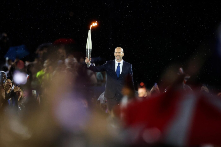 Zinédine Zidane déclare sa flamme au plus beau pays du monde