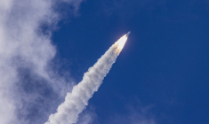 Deux autres lancements d'Ariane 6 sont prévus avant la fin de l'année (illustration) ( AFP / JODY AMIET )
