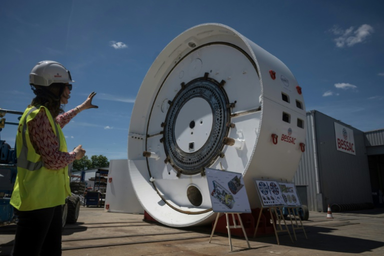 Un élément de tunnelier de l'entreprise Bessac, sur son site de Saint-Jory, près de Toulouse, le 11 juin 2026 ( AFP / Ed JONES )
