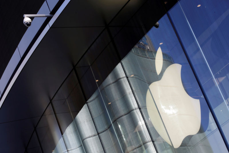 APPLE MONTE AVANT LE PROBABLE LANCEMENT DE SON OFFRE DE "STREAMING"