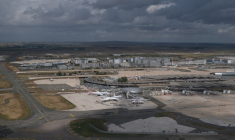 ( AFP / CHRIS DELMAS )