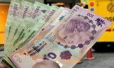 ARGENTINE: LE CONTRÔLE DES CHANGES SANCTIONNÉ SUR LES MARCHÉS