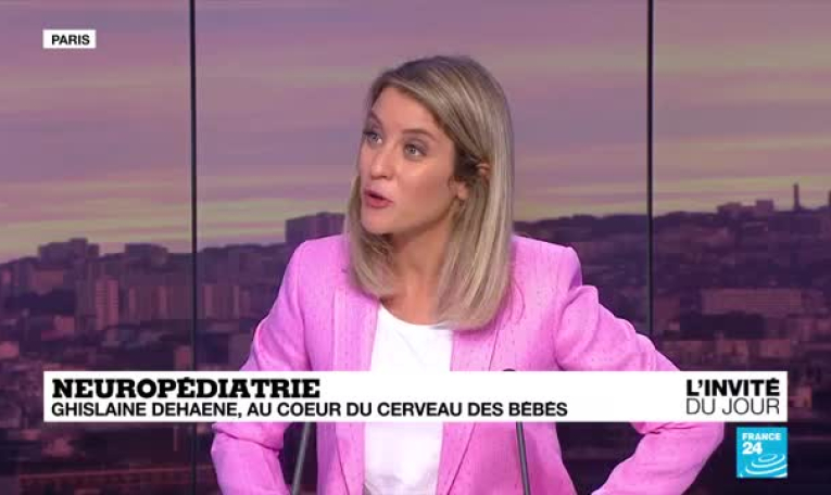 Ghislaine Dehaene : "Il faut parler au bébé pour lui permettre de façonner son esprit"