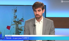 Pétrole : à quoi joue l'OPEP ?