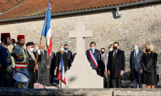 HOMMAGE DE MACRON À DE GAULLE, HOMME DE "RÉSILIENCE" ET DE "VOLONTÉ"