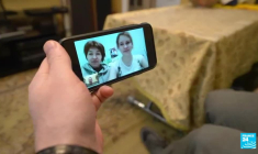 France : la gymnastique pour soigner le mal du pays des réfugiés ukrainiens