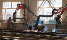 Ligne de production à l'usine de filtres-presses Jingjin à Dezhou, province de Shandong