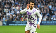 Zakaria Aboukhlal va signer en Italie