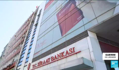 À Astana, Recep Tayyip Erdogan propose ses services à Vladimir Poutine pour ramener la paix