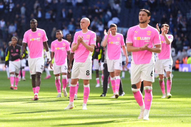 Officiellement relégué, Southampton bat un triste record en Premier League