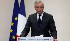 LE MAIRE FUSTIGE L'OFFRE DE VEOLIA SUR SUEZ