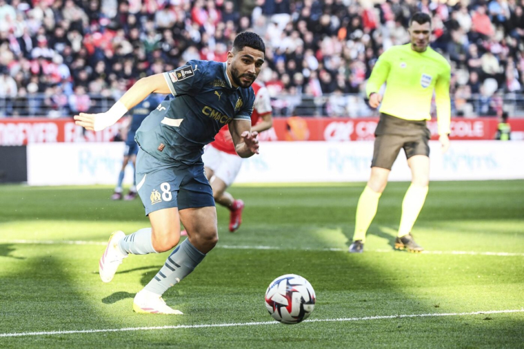 Neal Maupay défend Roberto De Zerbi