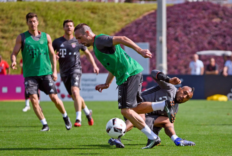 Pour Arturo Vidal, Franck Ribéry est meilleur que Cristiano Ronaldo
