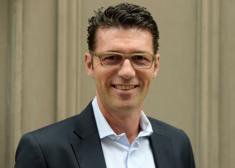 Le PDG d'Ipsen, David Loew, à Paris, le 2 juillet 2020. ( AFP / ERIC PIERMONT )