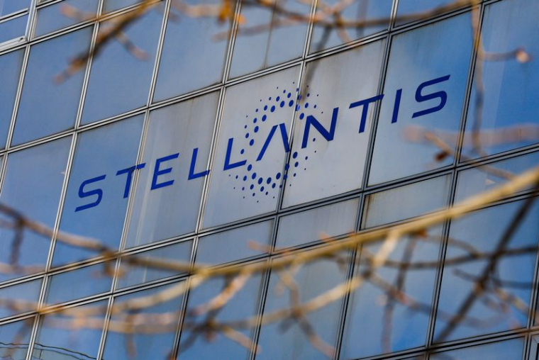 Le bâtiment de Stellantis à Poissy
