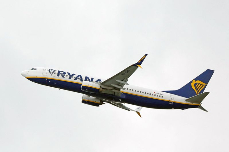 Un avion de Ryanair décolle de l'aéroport de Dublin