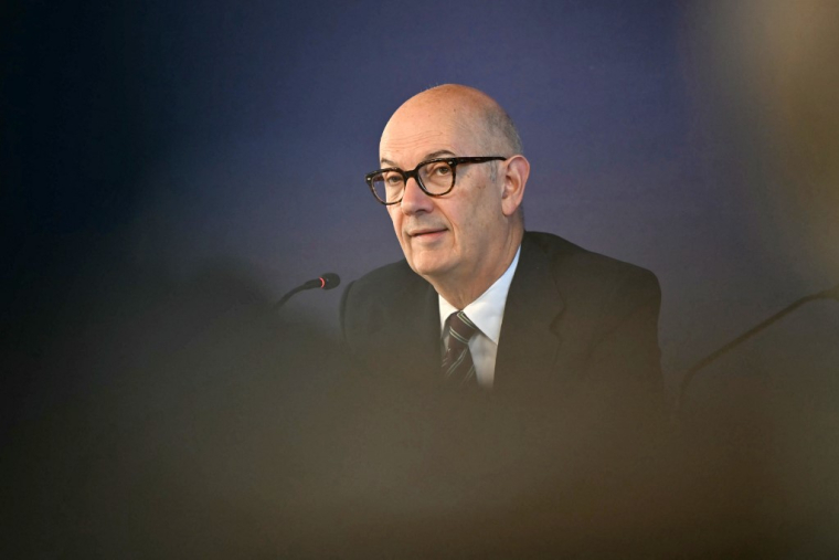 Roland Lescure, le 11 septembre 2026, à Paris ( AFP / LOU BENOIST )